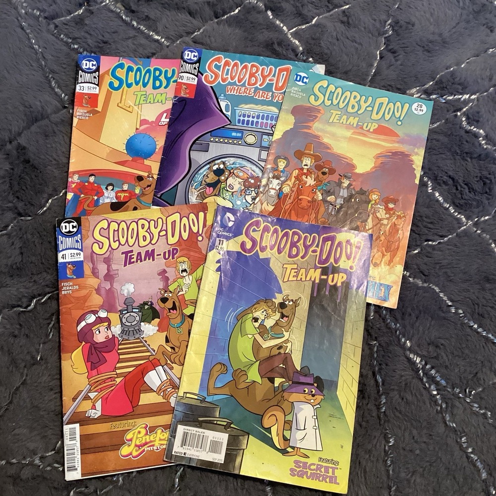 Scooby-Doo Team-Up Comic Books Lot of 5